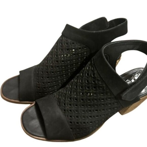 Vince Camuto Black Perforated Suede Open Toe Open Heel Booties Size 7.5 - Picture 1 of 3